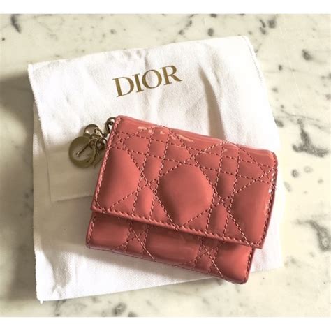 Dior(ディオール) 折りたたみ財布(レディース) .